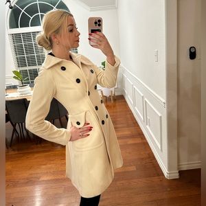 Off white, Authentic Burberry coat, size small.